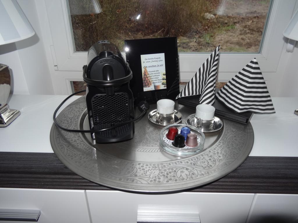 Charming Apartments Am See バート・ザーロー 部屋 写真