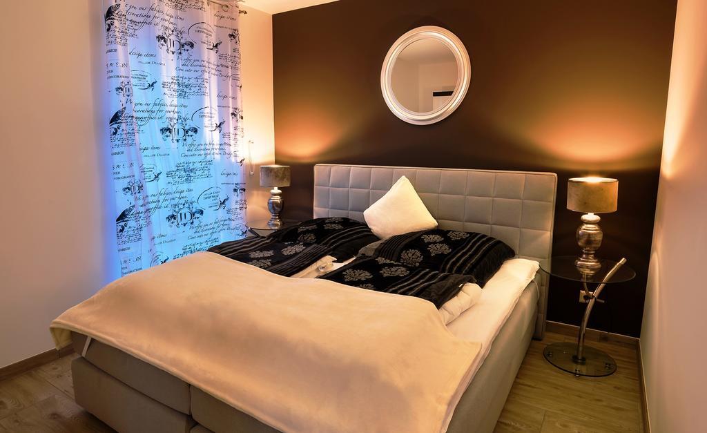 Charming Apartments Am See バート・ザーロー 部屋 写真
