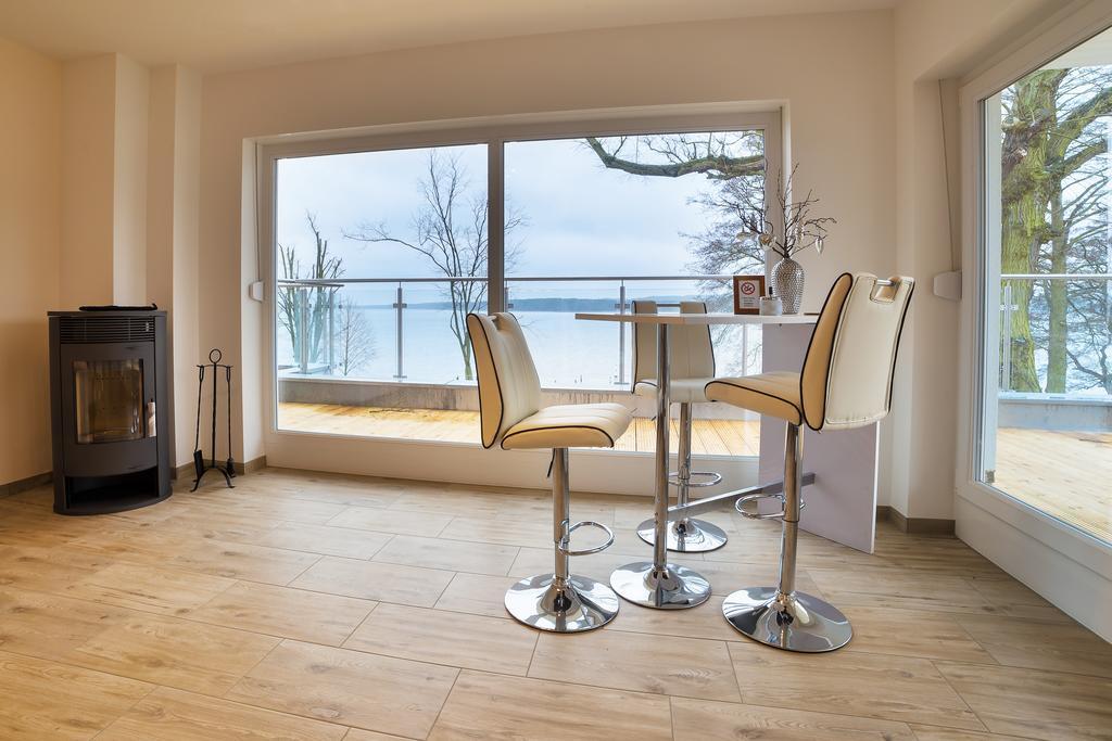Charming Apartments Am See バート・ザーロー 部屋 写真