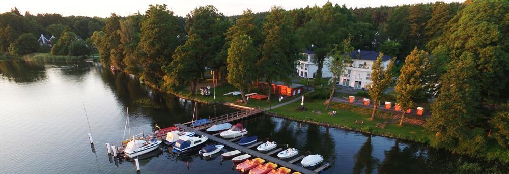 Charming Apartments Am See バート・ザーロー エクステリア 写真