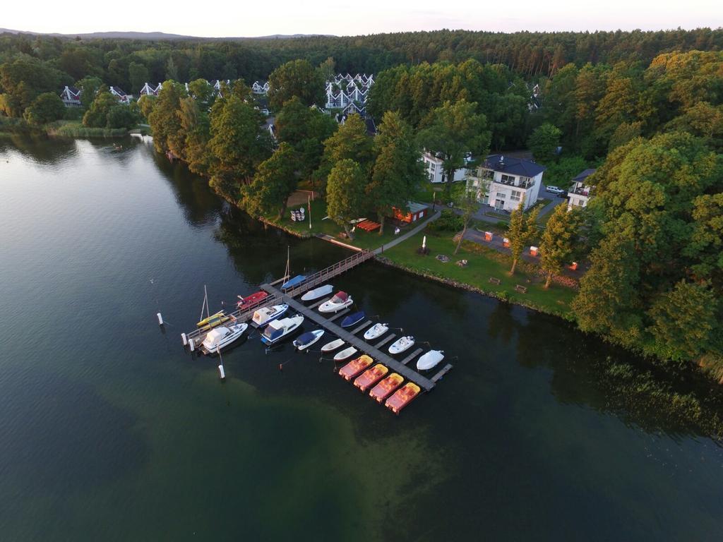Charming Apartments Am See バート・ザーロー エクステリア 写真